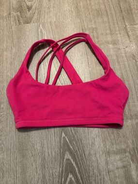 BuffBunny Strappy Sports Bra in Bright Pink
